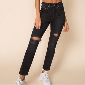 Levi’s 501 skinny with knee rips black washed out black colour EUC